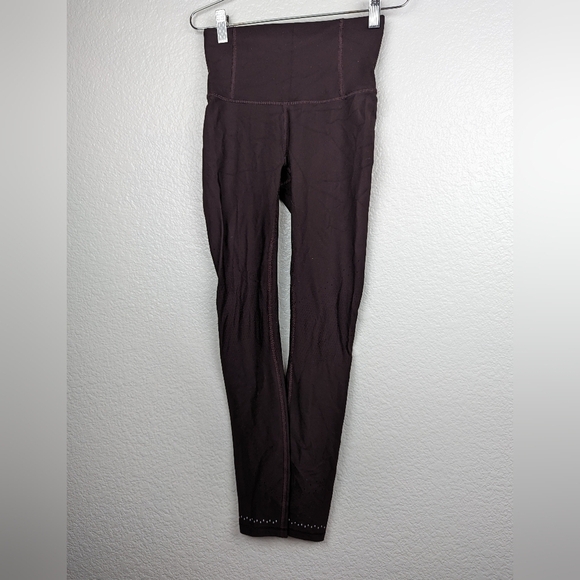 Lululemon In Focus Run Tights Burgundy Wine 4 - Picture 1 of 3